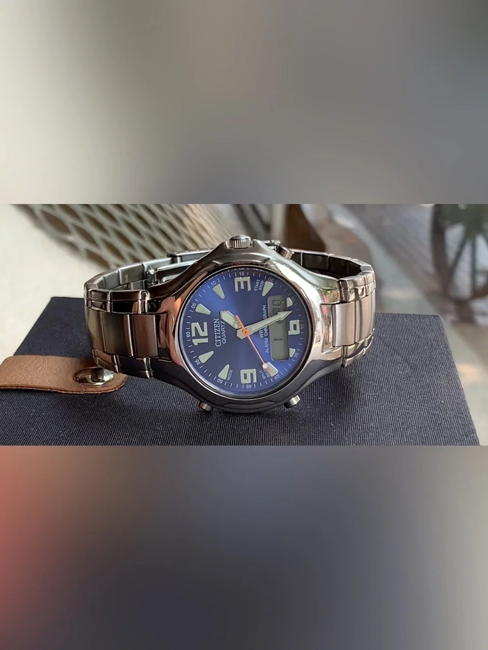 CITIZENS Analogue DIGITAL Sport Chronograph Watch 36mm Blue Sunburst Dial Silver